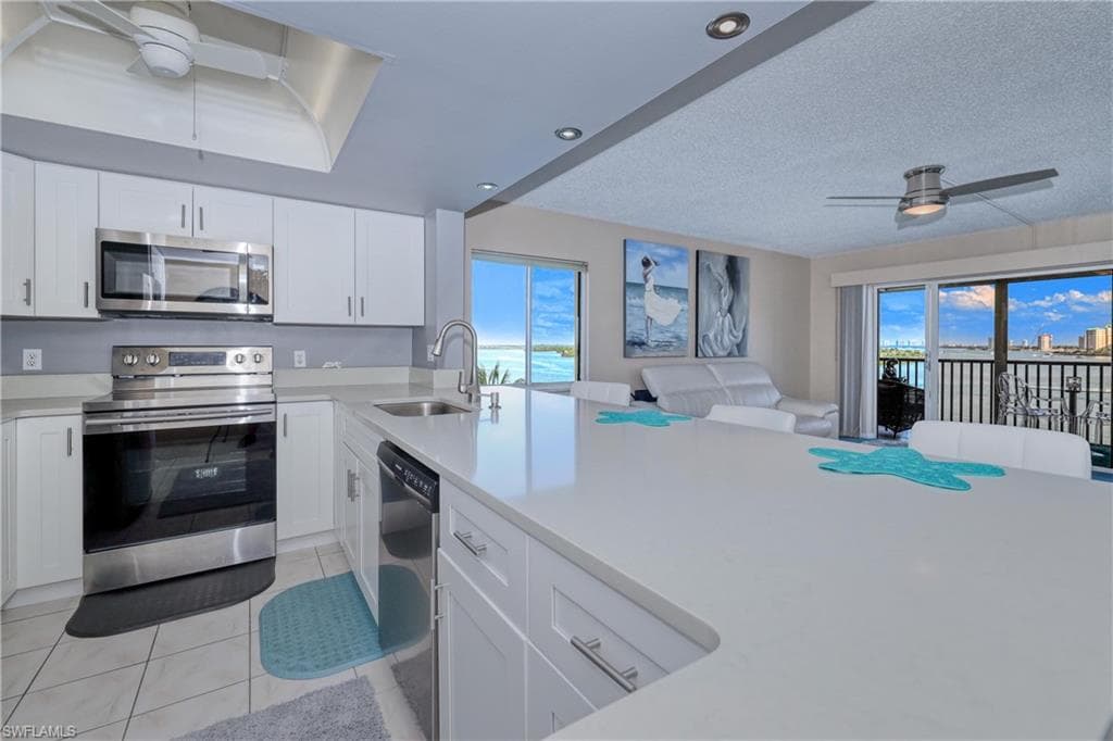 400 Lenell RD # 408, FORT MYERS BEACH FL 33931-18
