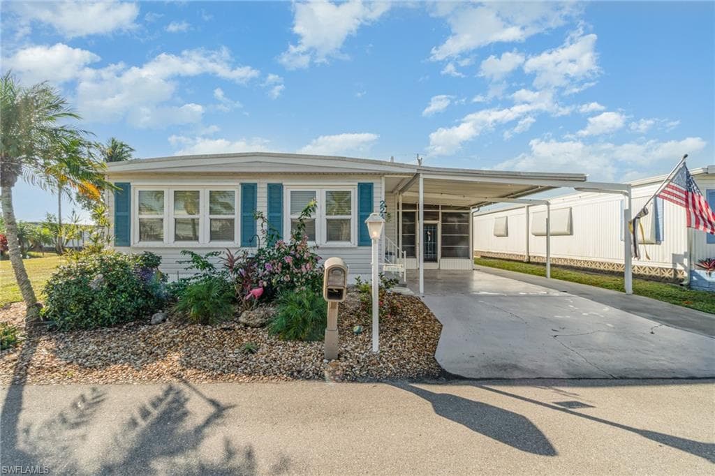 5508 Colonial RD, NORTH FORT MYERS FL 33917-30