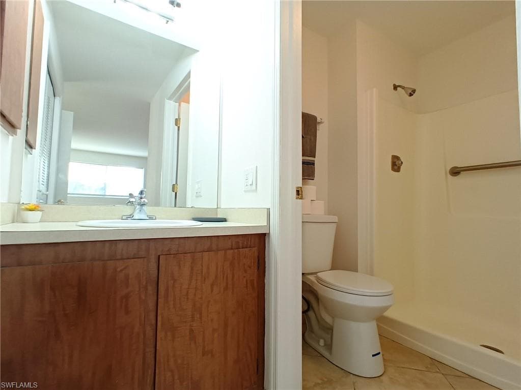 6300 S Pointe BLVD # 236, FORT MYERS FL 33919-7