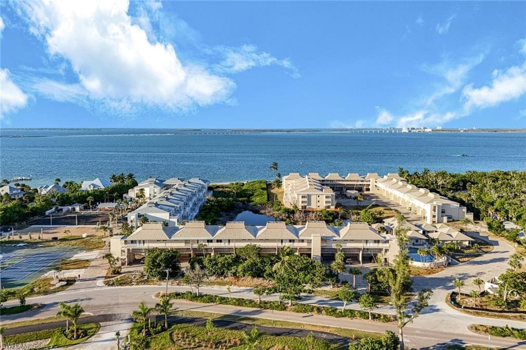 200 Periwinkle WAY 214-1