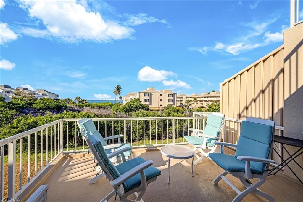 200 Periwinkle WAY 214-2