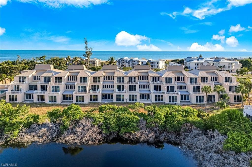 200 Periwinkle WAY 214-37