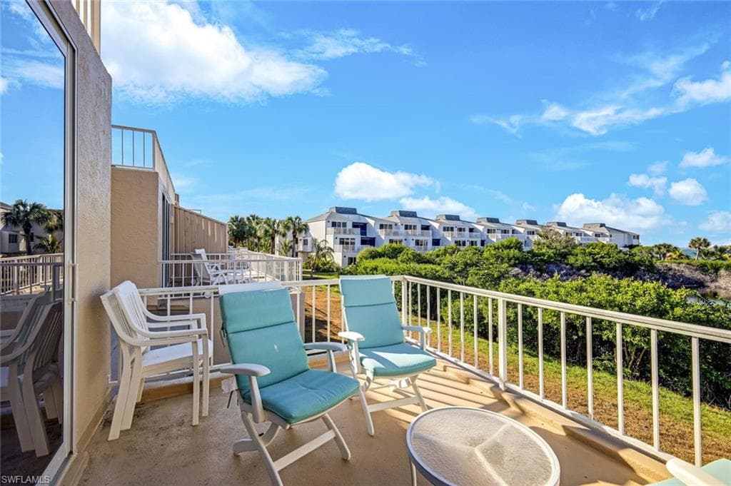 200 Periwinkle WAY 214-28