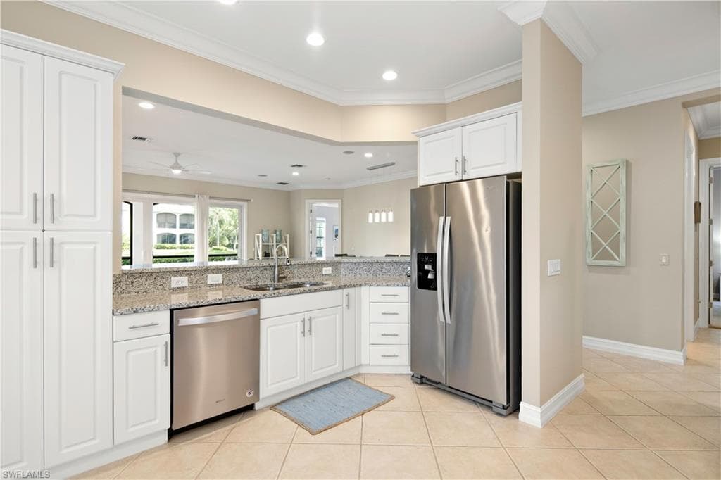 5025 Blauvelt WAY # 101, NAPLES FL 34105-7