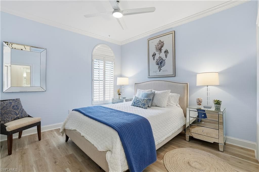 1600 Clermont DR # 302, NAPLES FL 34109-14