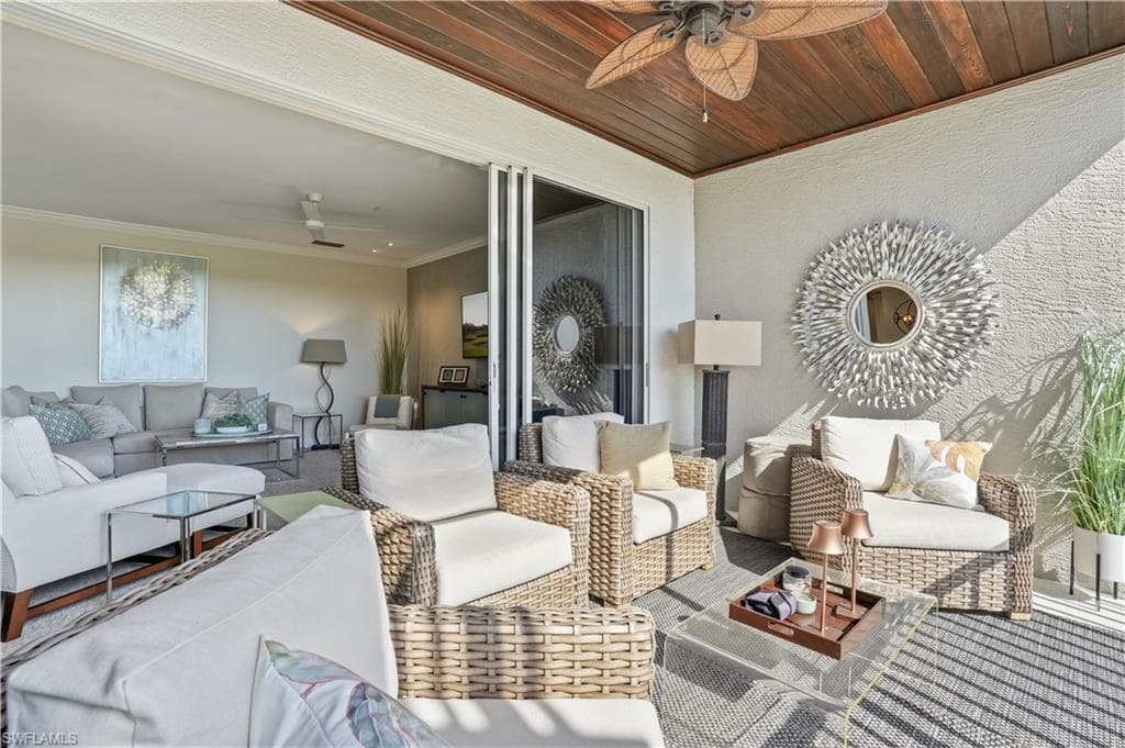 1600 Clermont DR # 302, NAPLES FL 34109-18