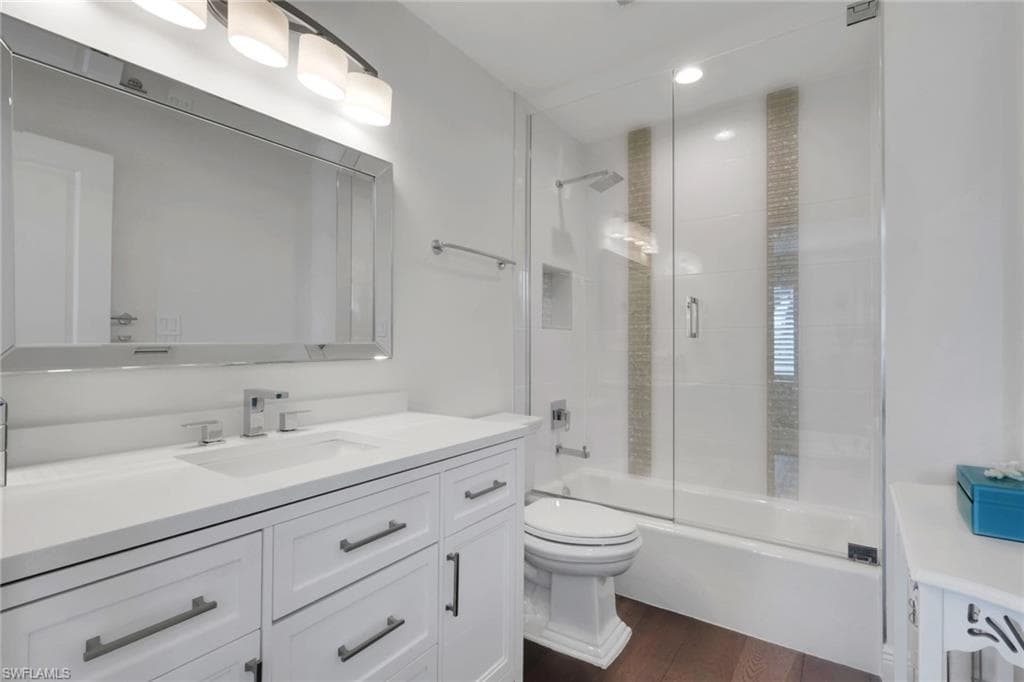 605 8th AVE S 605-30