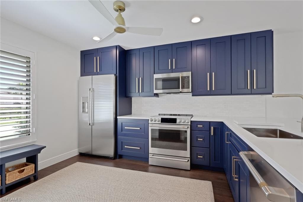 605 8th AVE S 605-7