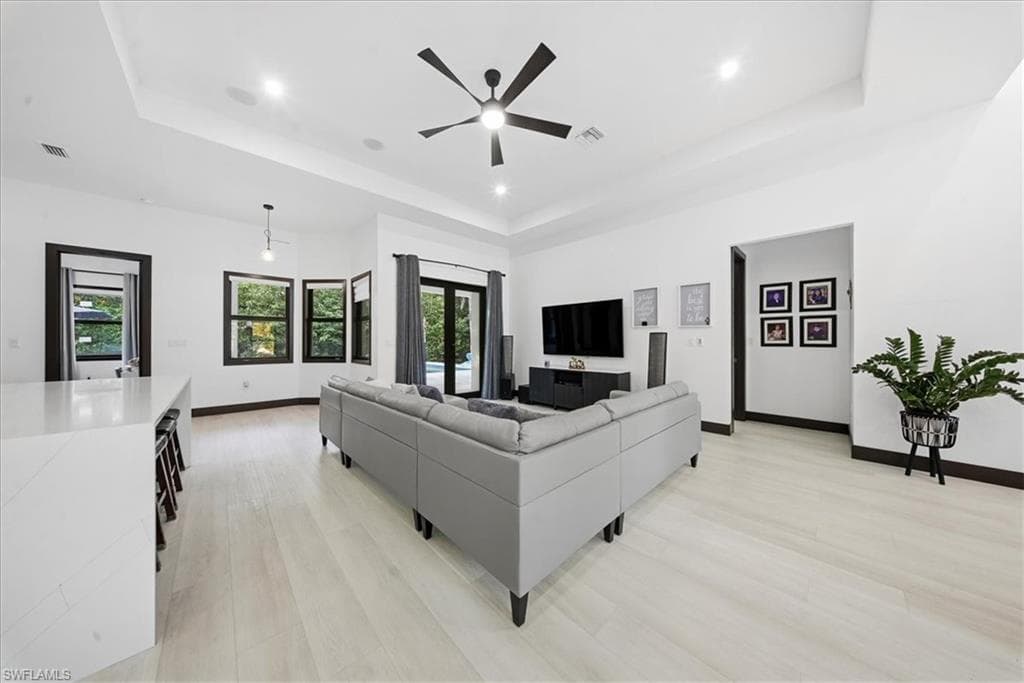 28033 Oak LN, BONITA SPRINGS FL 34135-16