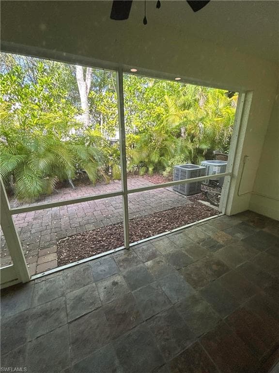 8159 Pacific Beach DR, FORT MYERS FL 33966-18