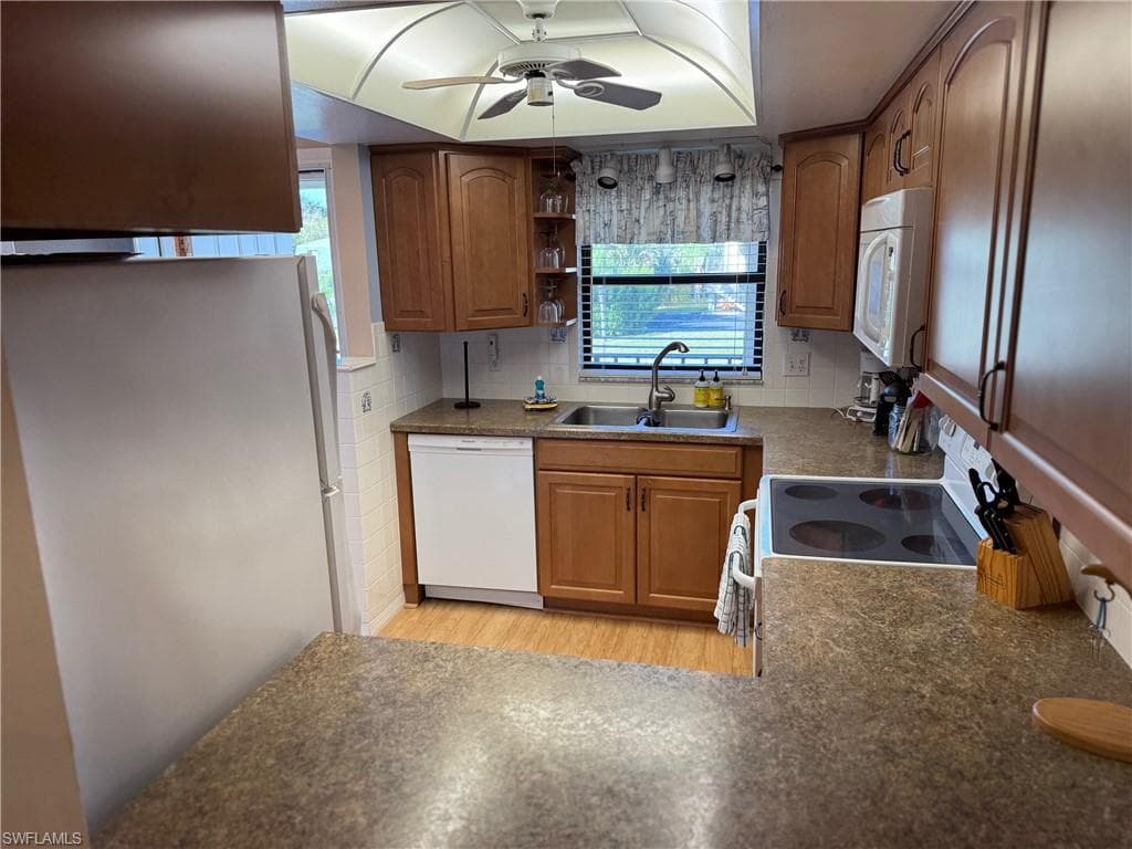 16340 Dublin CIR 204-6