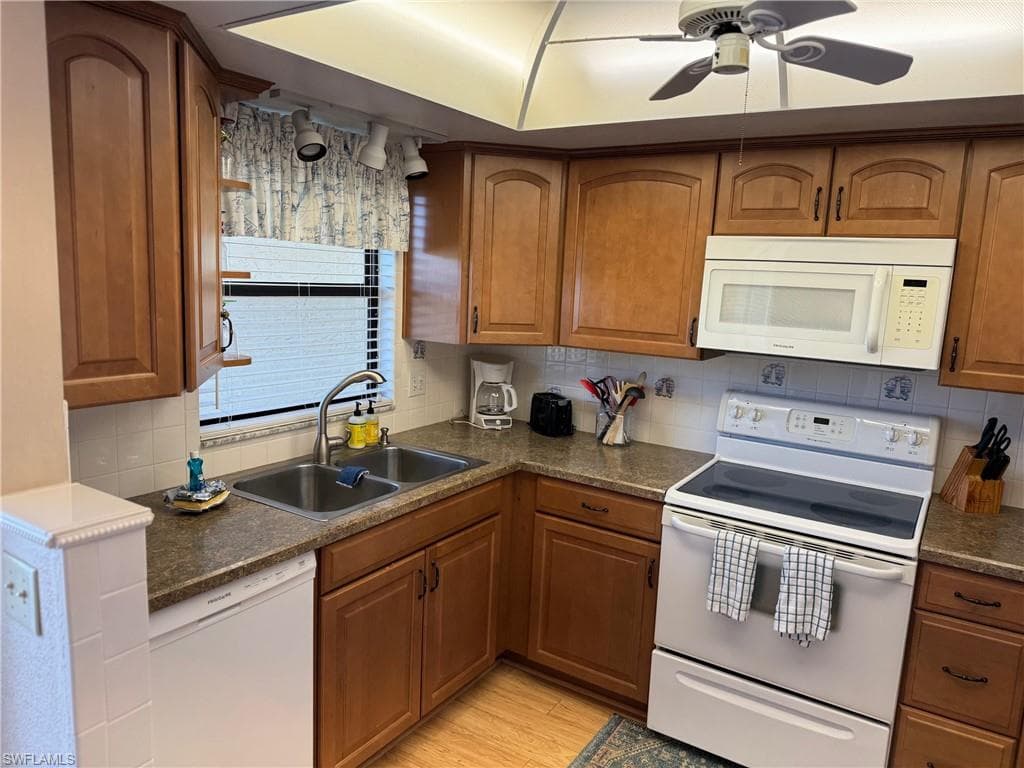 16340 Dublin CIR 204-3