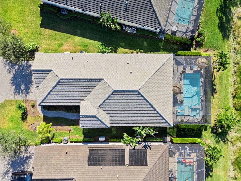 13796 Woodhaven CIR-29