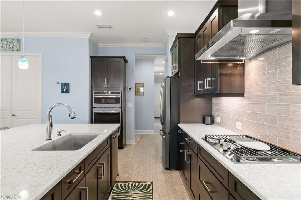 13796 Woodhaven CIR-9