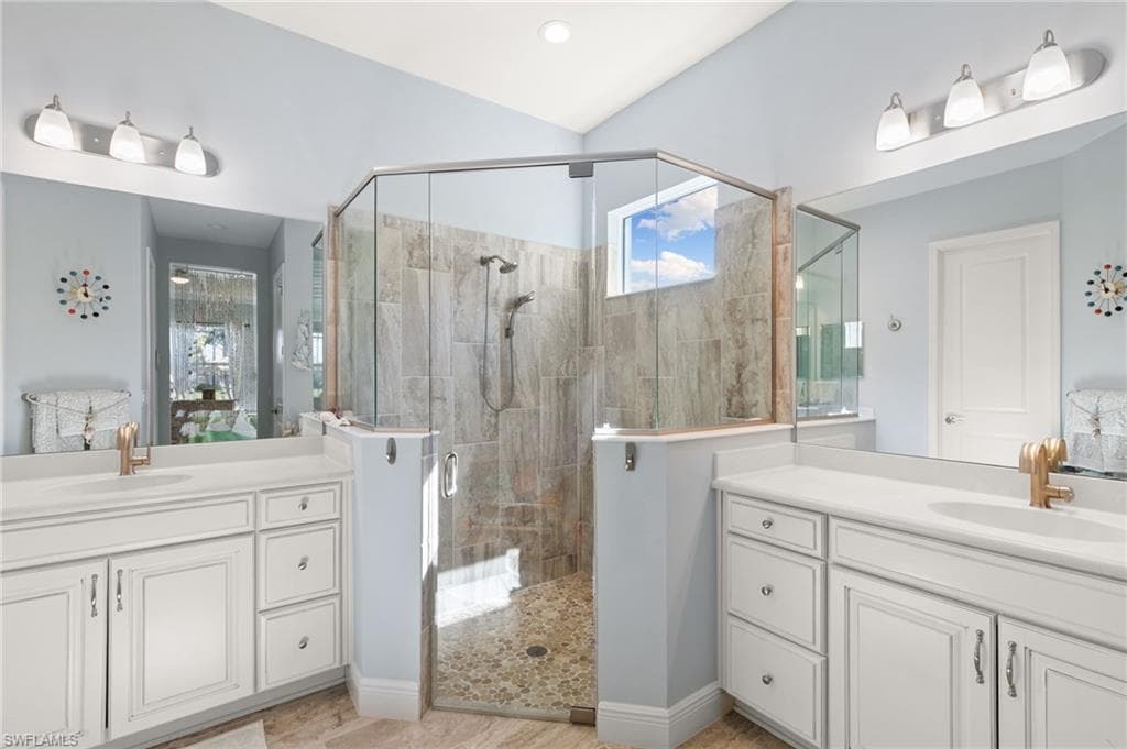 13796 Woodhaven CIR-14