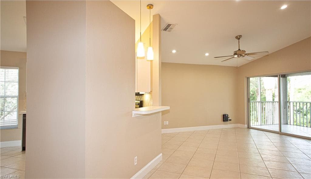 3765 Fieldstone BLVD # 1304, NAPLES FL 34109-7