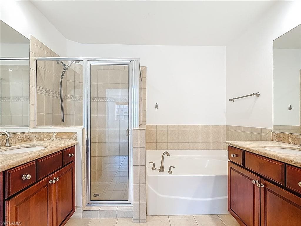 10220 Olivewood WAY # 47, ESTERO FL 33928-19