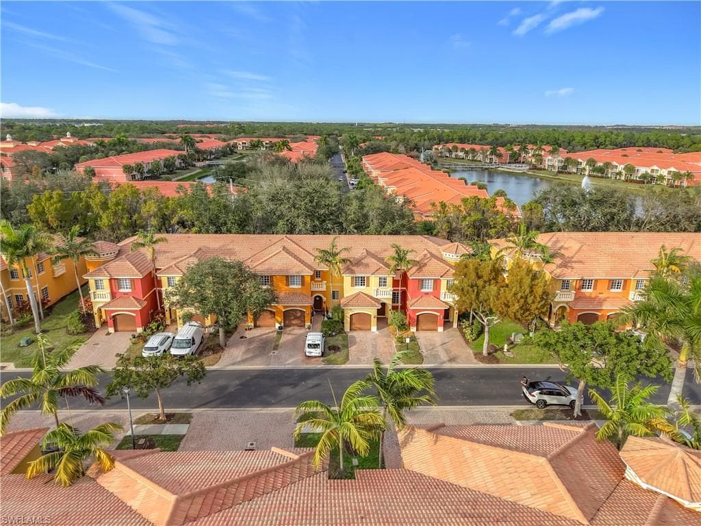 10220 Olivewood WAY # 47, ESTERO FL 33928-29