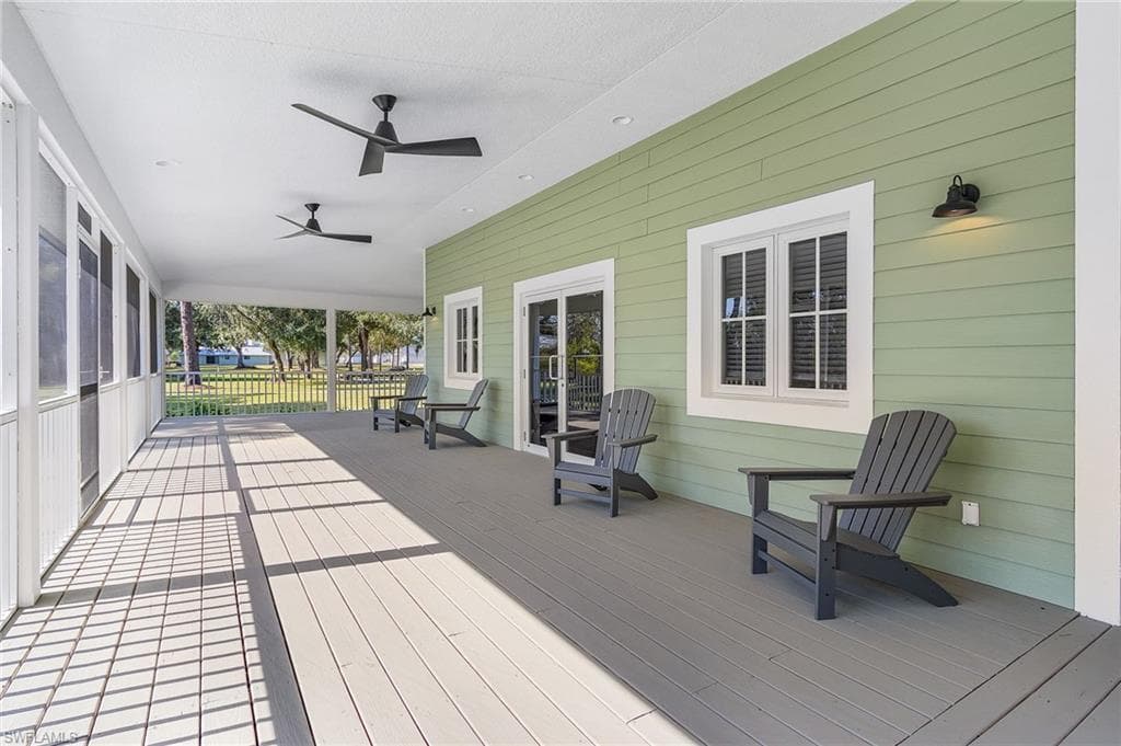 17624 Saddleback LOOP, NORTH FORT MYERS FL 33917-25