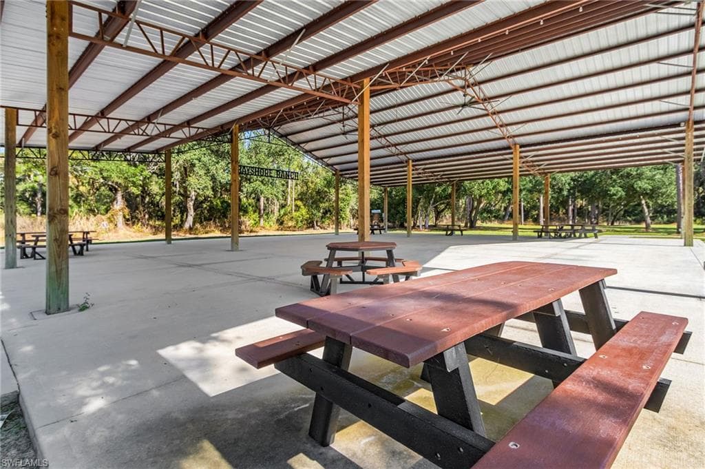 17624 Saddleback LOOP, NORTH FORT MYERS FL 33917-23