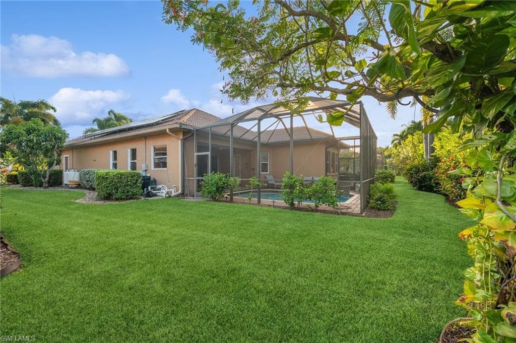 10748 Fieldfair DR, NAPLES FL 34119-27