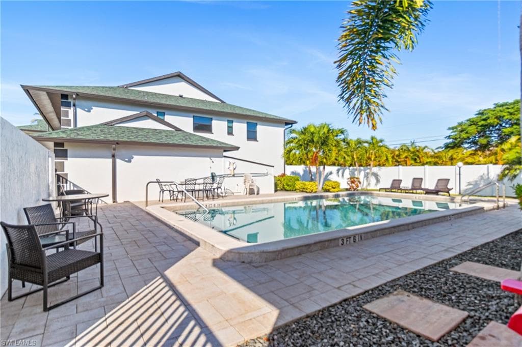 1429 Cape Coral PKWY W # 5, CAPE CORAL FL 33914-1