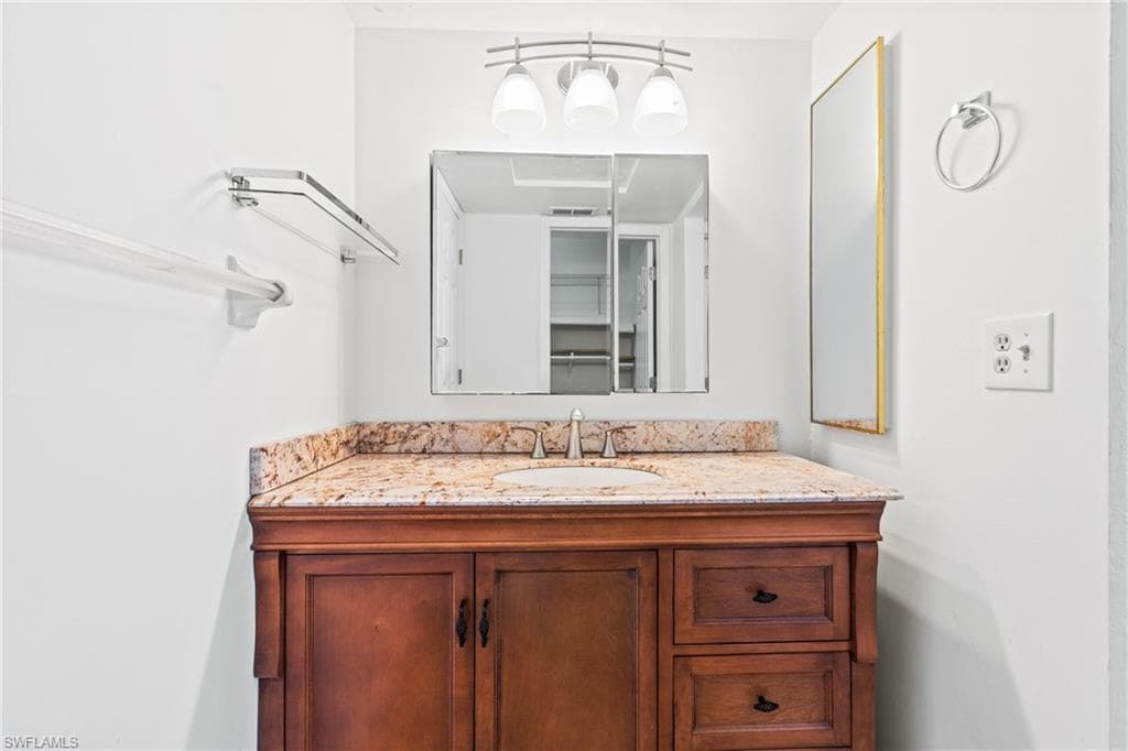 1429 Cape Coral PKWY W # 5, CAPE CORAL FL 33914-27