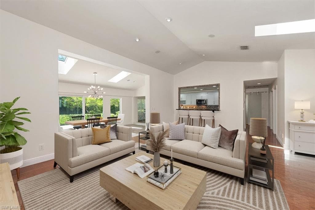 2252 Royal LN, NAPLES FL 34112-2