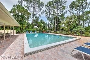 2252 Royal LN, NAPLES FL 34112-35