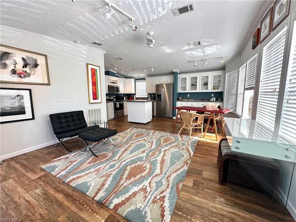 3264 Ott LN, BONITA SPRINGS FL 34134-4