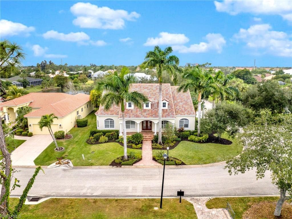 8642 S Lake CIR, FORT MYERS FL 33908-45
