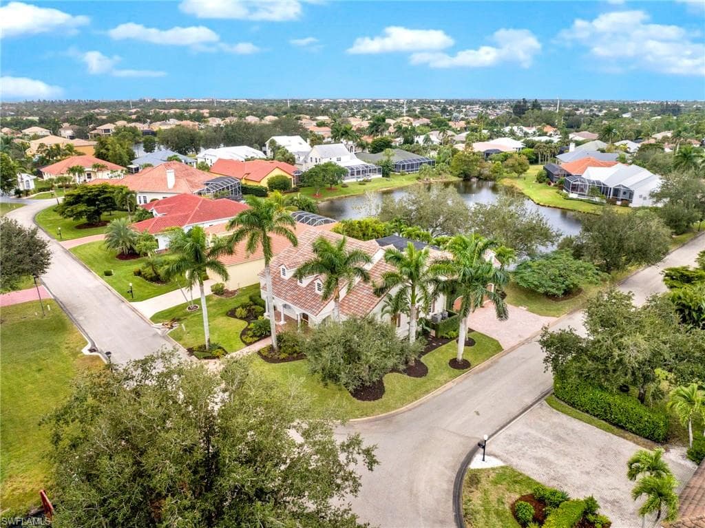 8642 S Lake CIR, FORT MYERS FL 33908-46