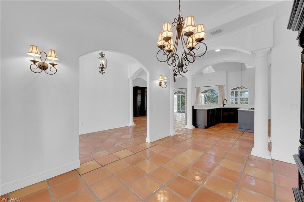 8642 S Lake CIR, FORT MYERS FL 33908-28