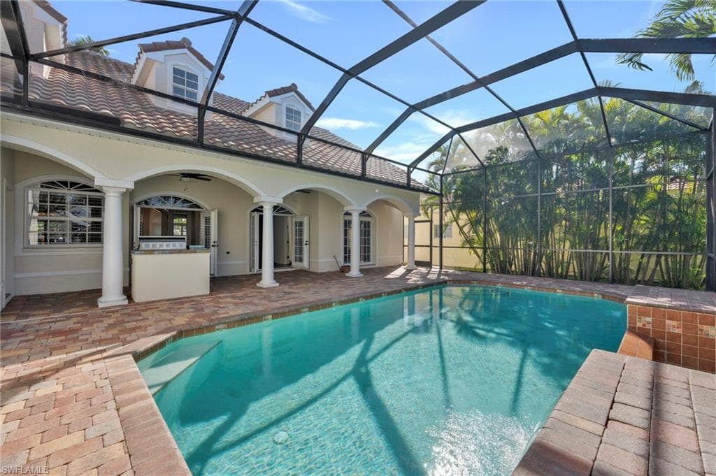 8642 S Lake CIR, FORT MYERS FL 33908-3