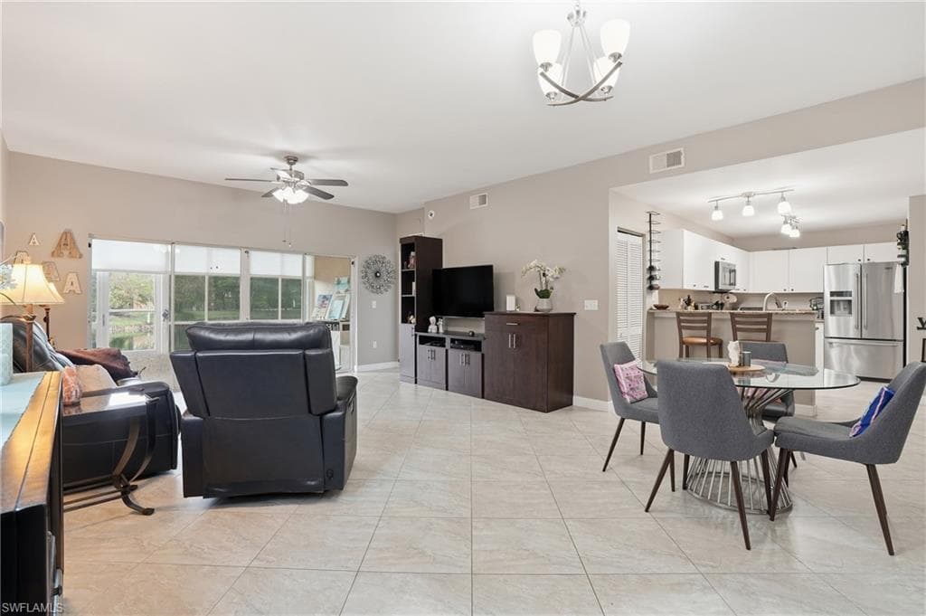 15450 Bellamar CIR # 2811, FORT MYERS FL 33908-2