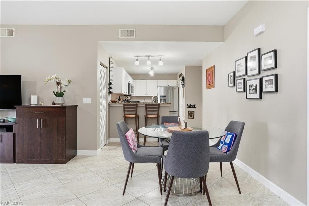 15450 Bellamar CIR # 2811, FORT MYERS FL 33908-7