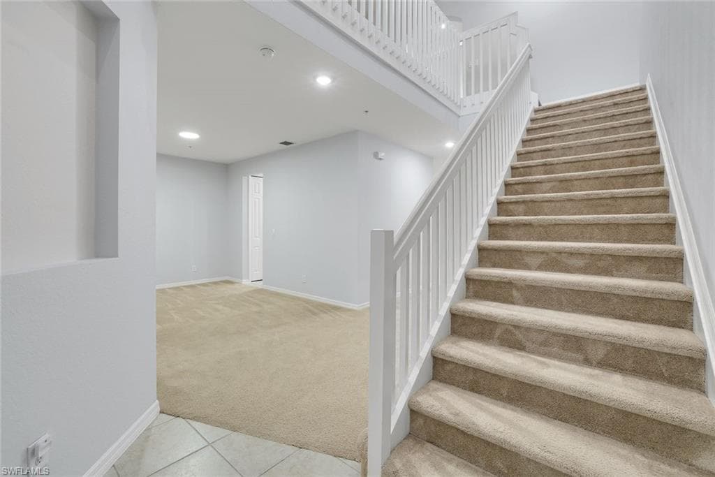 1370 Mariposa CIR # 102, NAPLES FL 34105-4