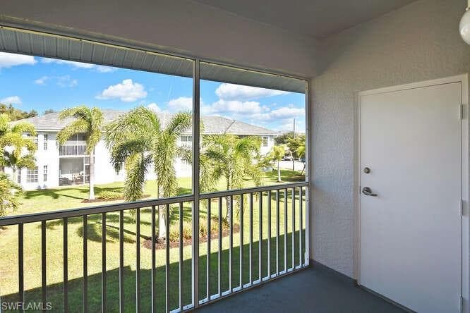 8331 Bernwood Cove LOOP # 1402, FORT MYERS FL 33966-35