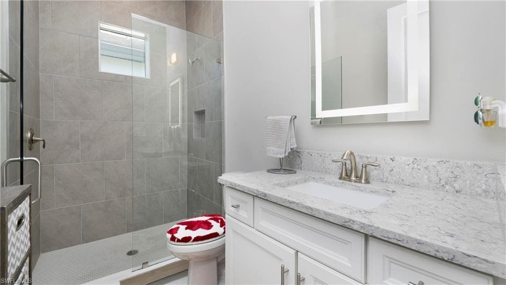 3693 Sapphire Cove CIR, NAPLES FL 34114-19