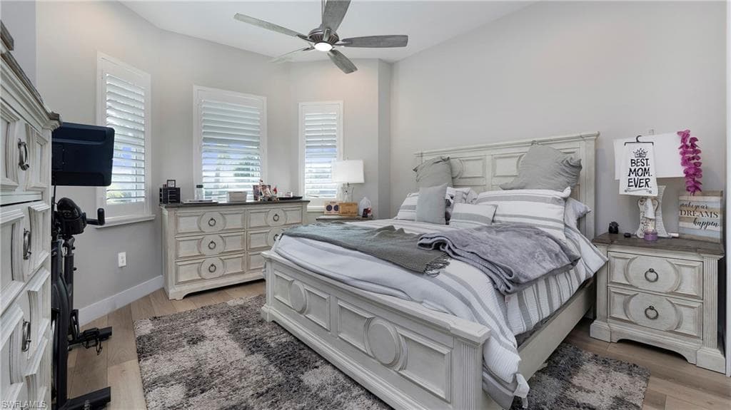 3693 Sapphire Cove CIR, NAPLES FL 34114-17