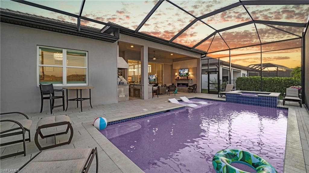 3693 Sapphire Cove CIR, NAPLES FL 34114-39