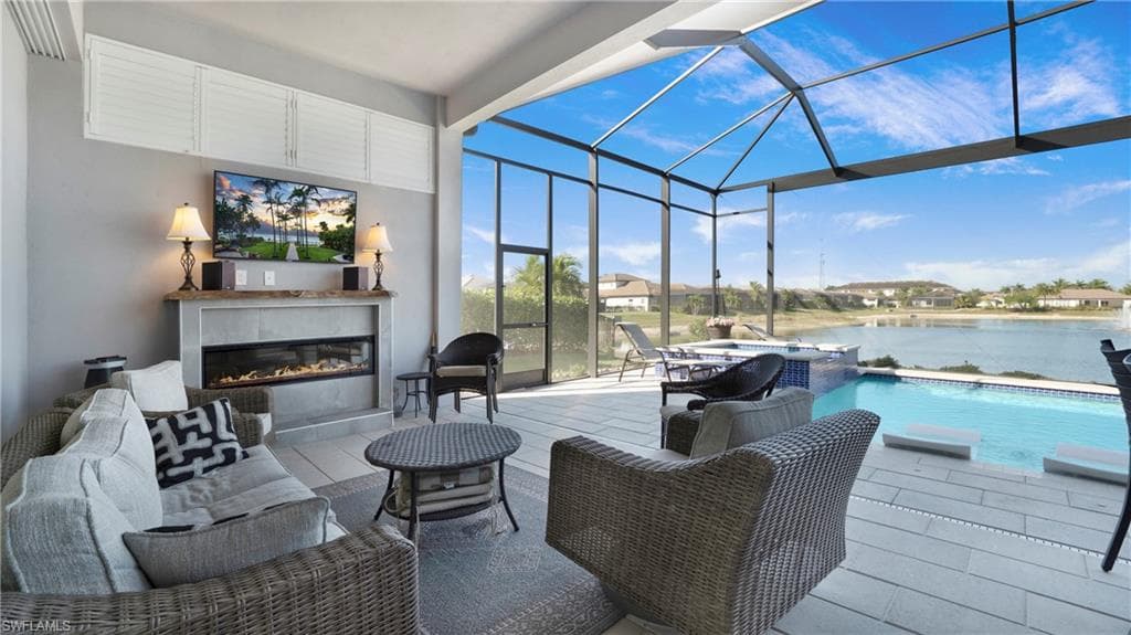 3693 Sapphire Cove CIR, NAPLES FL 34114-3