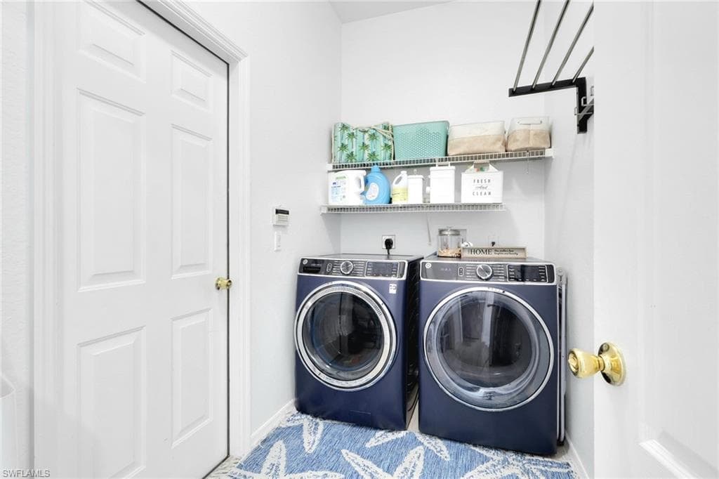 2675 Blue Cypress Lake CT, CAPE CORAL FL 33909-22