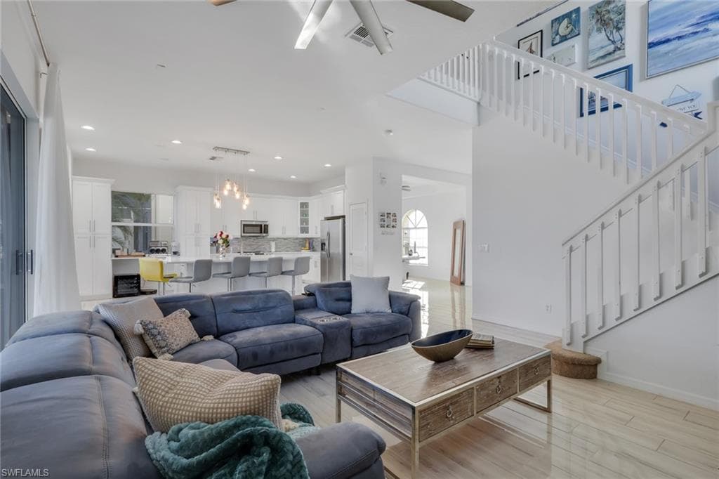 2675 Blue Cypress Lake CT, CAPE CORAL FL 33909-11