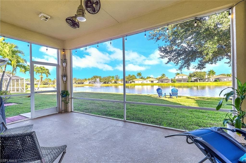 2675 Blue Cypress Lake CT, CAPE CORAL FL 33909-29