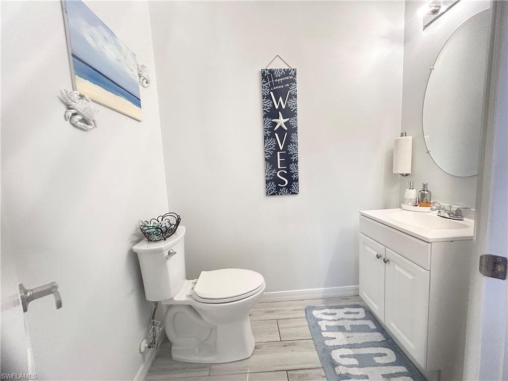 2675 Blue Cypress Lake CT, CAPE CORAL FL 33909-33