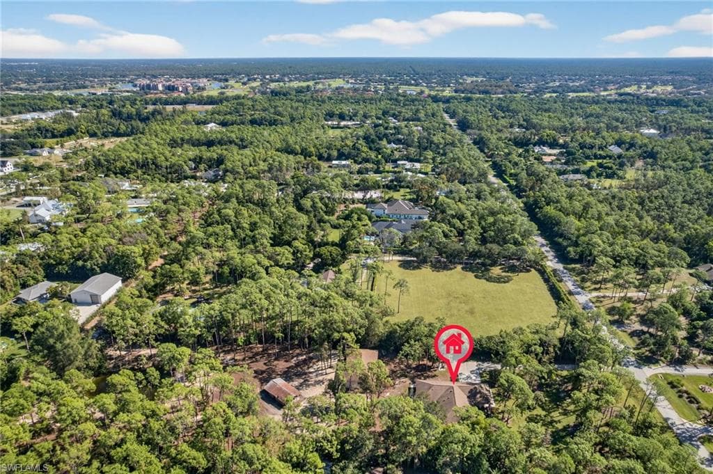 6811 Sandalwood LN, NAPLES FL 34109-43