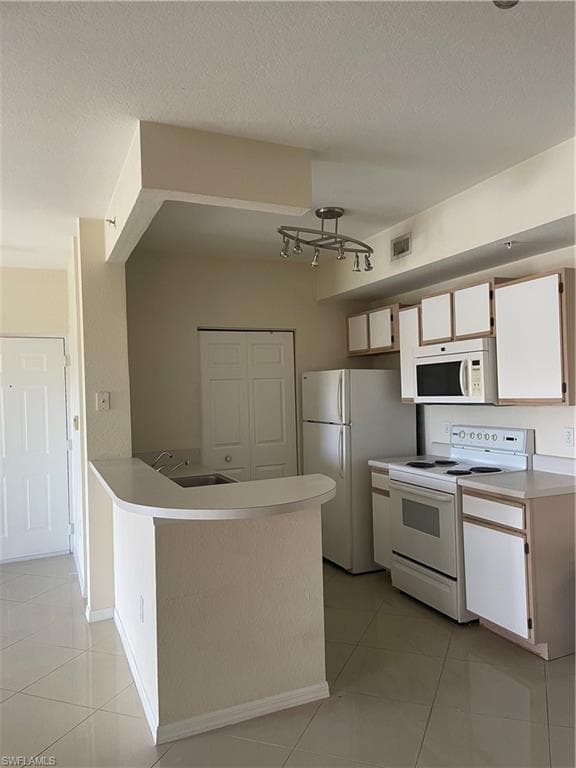 6360 Aragon WAY # 306, FORT MYERS FL 33966-5