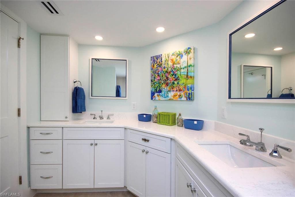 1785 Middle Gulf DR # A103, SANIBEL FL 33957-15