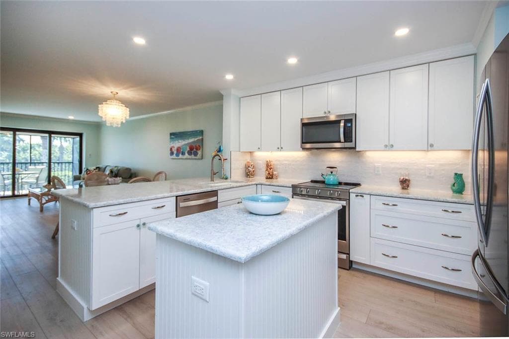 1785 Middle Gulf DR # A103, SANIBEL FL 33957-4